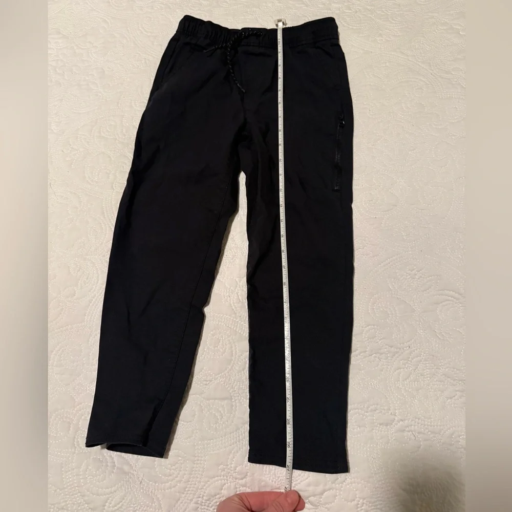 Old Navy‎ Black Built-In Flex Tapered Tech Pants for Boys S (6-7)